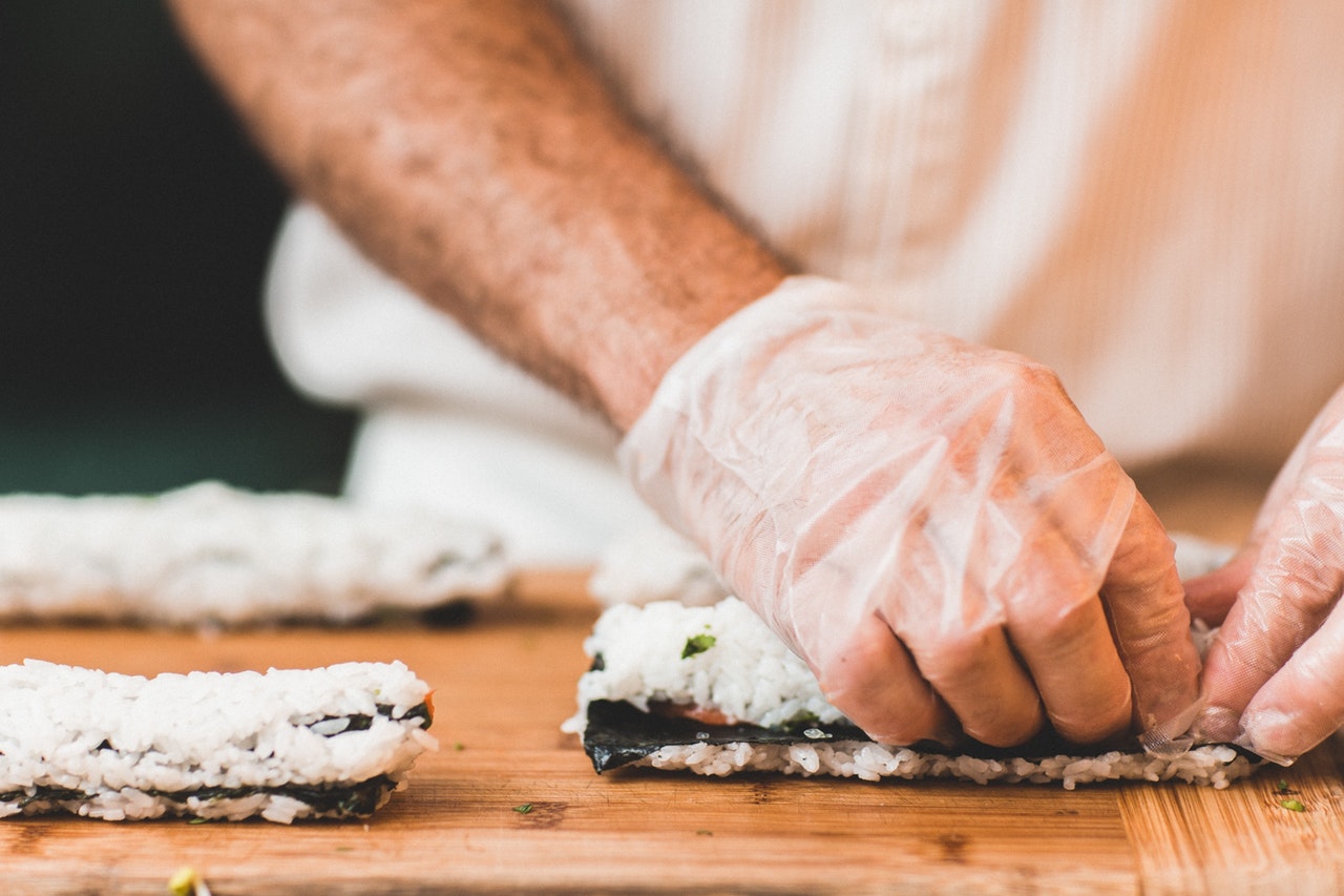 Wearing Gloves for Food Safety